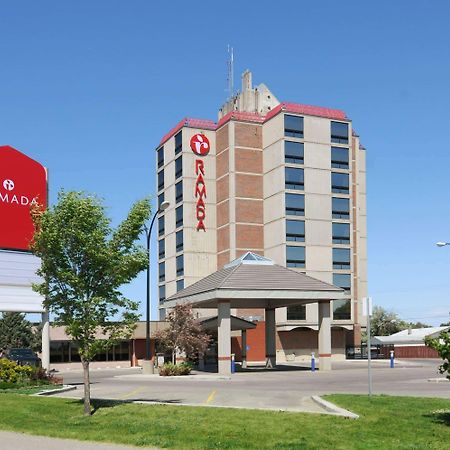 Ramada By Wyndham Lethbridge Hotel Eksteriør billede